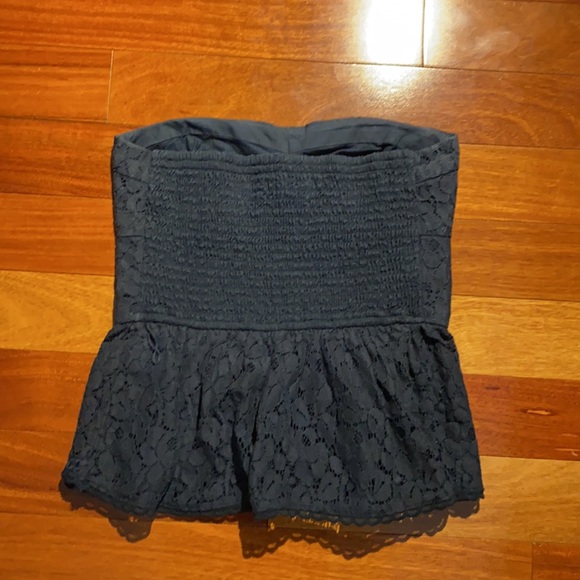 Abercrombie and Fitch Women’s M Strapless Peplum - Picture 2 of 2